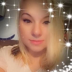 Meet your Posher, Roxanne